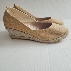 NEW Beledo (China) Womens Canvas Espadrille Wedges Shoes Beige Size 40/US 8.5